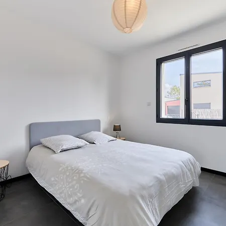 Manonga By Interhome *